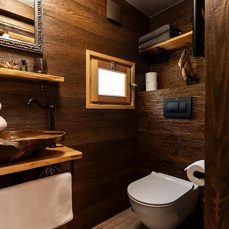 Gypsy Hill & Semesterbostad *