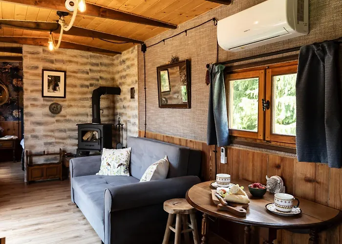 Gypsy Hill & Prázdninový dům